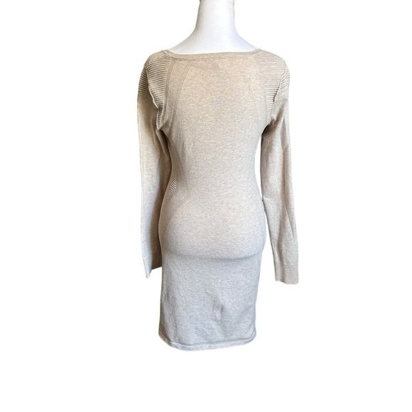 Victoria Secret Long Sleeve Sweater Dress Size S/P - Picture 3 of 17